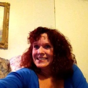 Meet your Posher, Beverly